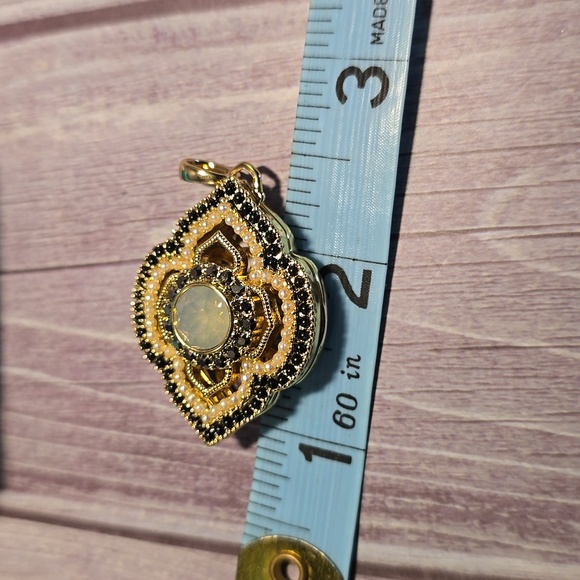Origami Owl Moroccan hinged locket Limited Edition** - Picture 6 of 6